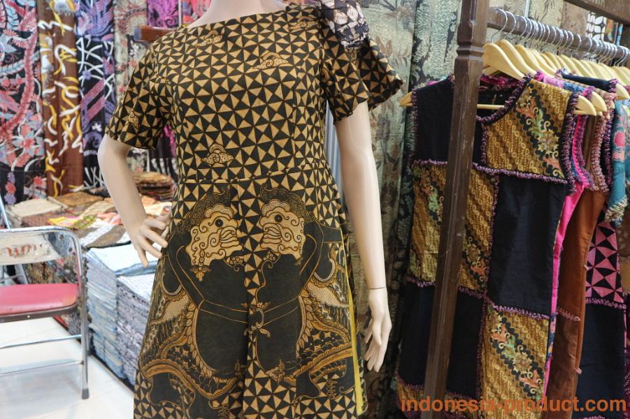 Wulanik-Batik-dress