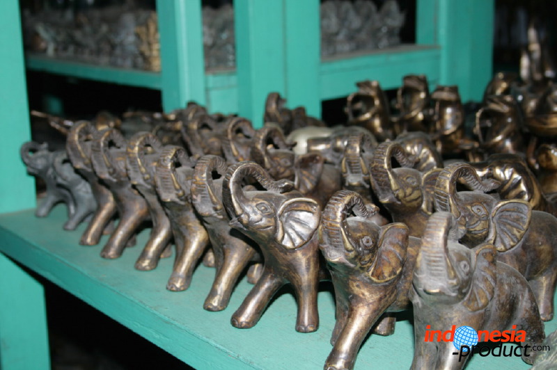 brass-handicraft-jombang-02.jpg