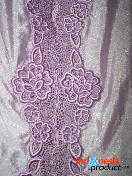embroidery-crafts-b_1f86acc.jpg