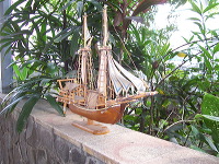 miniature-ship-hand_1f8627b