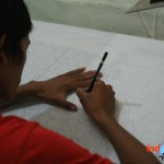 The process of making handwriting batik