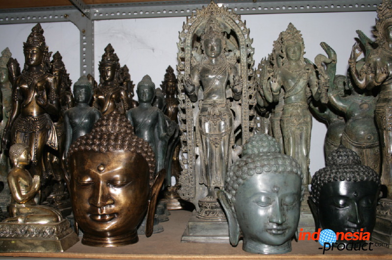 Buddha and god statue is made up of various sizes as well, started from the smallest about 5 cm up to biggest with 3 meters in this size