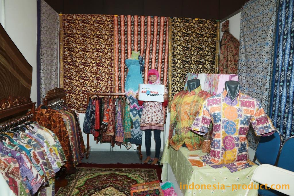 Some of Putri Lestari Batik products are various kind of handwriting, printing, and stamp batik shirts both men and women