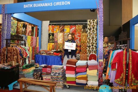 Buana Mas is a traditional batik craftsmen of Cirebon since years ago until now on.