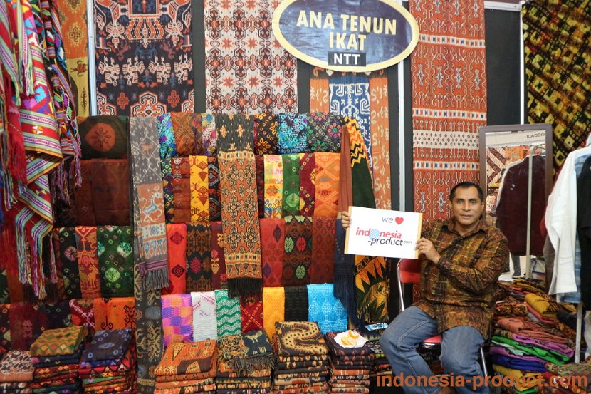 ana-tenun-ikat-ntt-01