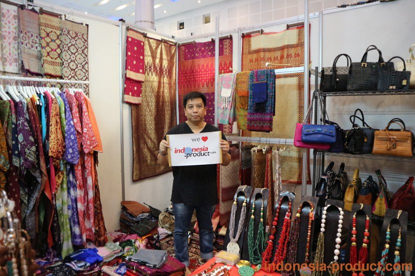 duo-beradek-songket-01
