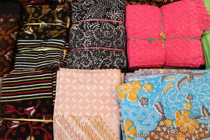 griya-batik-cirebonan-masroni-03