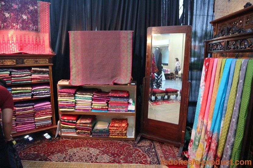 zainal-songket-05