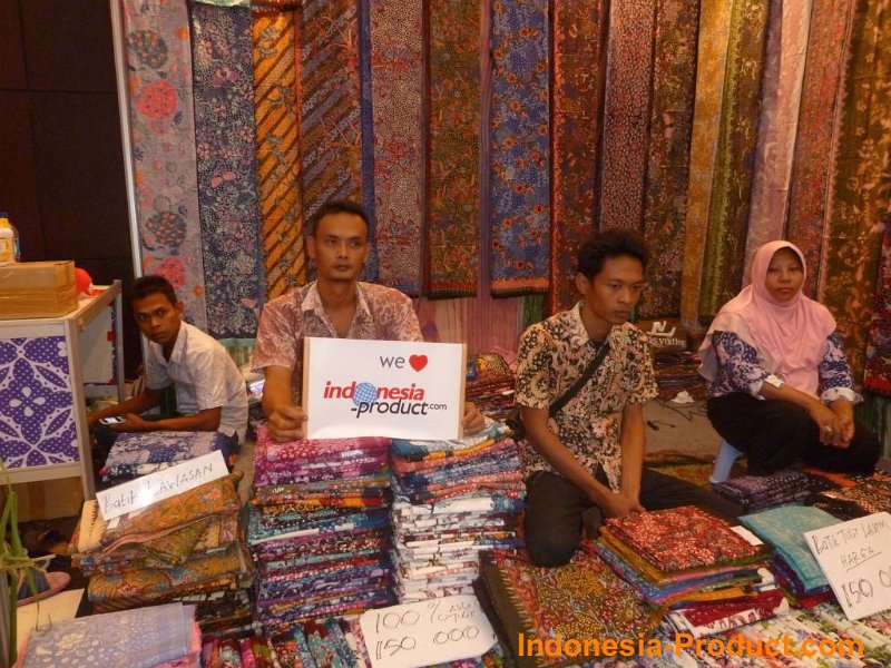 Gayatri-batik-tulis-lasem-1