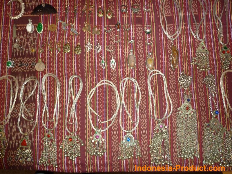Nikini-art-ubud-bali-3