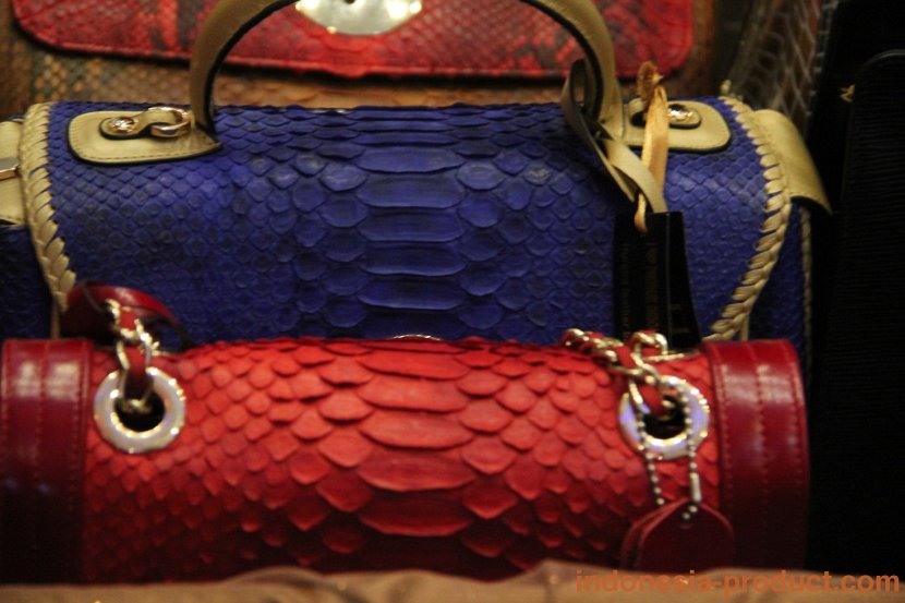 huraira-leather-bag-10