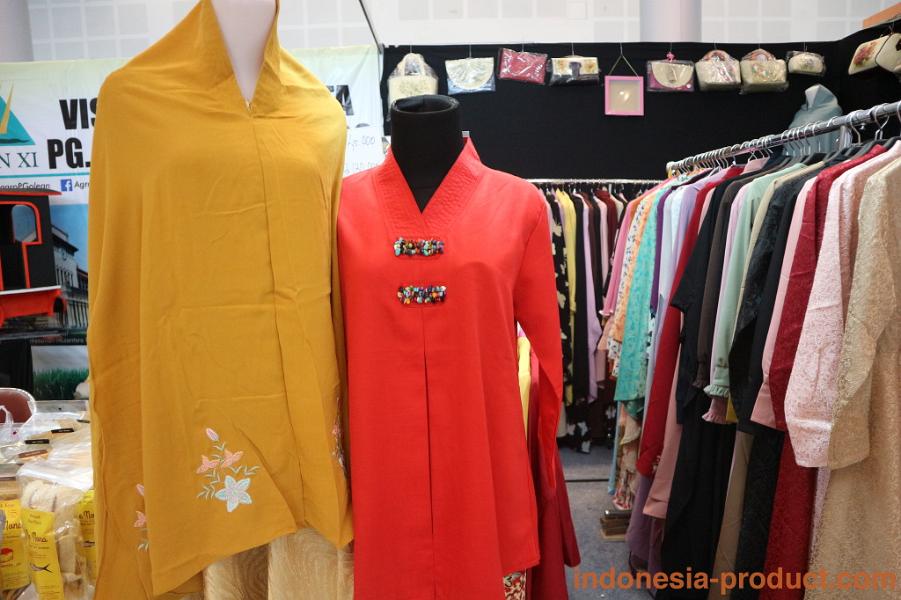 Arien-hijab-and-long-dress