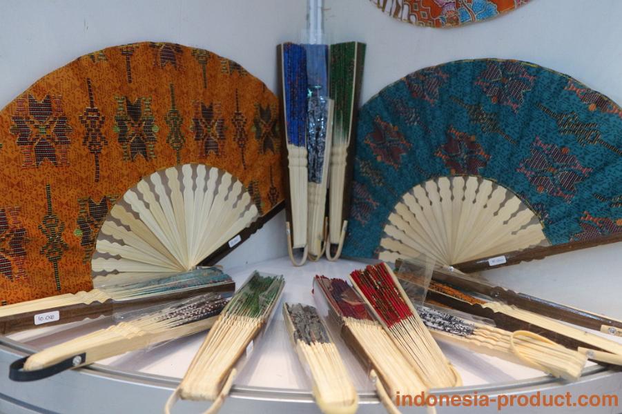 Dinas-Pariwisata-Bantul-batik-accessories