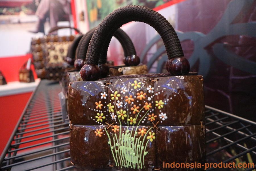 Dinas-Pariwisata-dan-Kebudayaan-Kota-Blitar-painted-bag