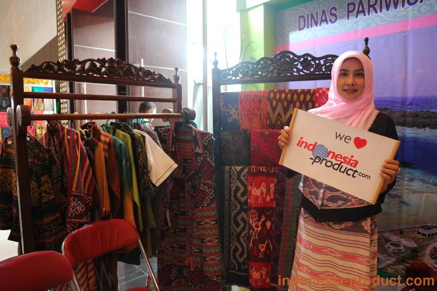 Dinas-Pariwisata-handmade-woven-fabric