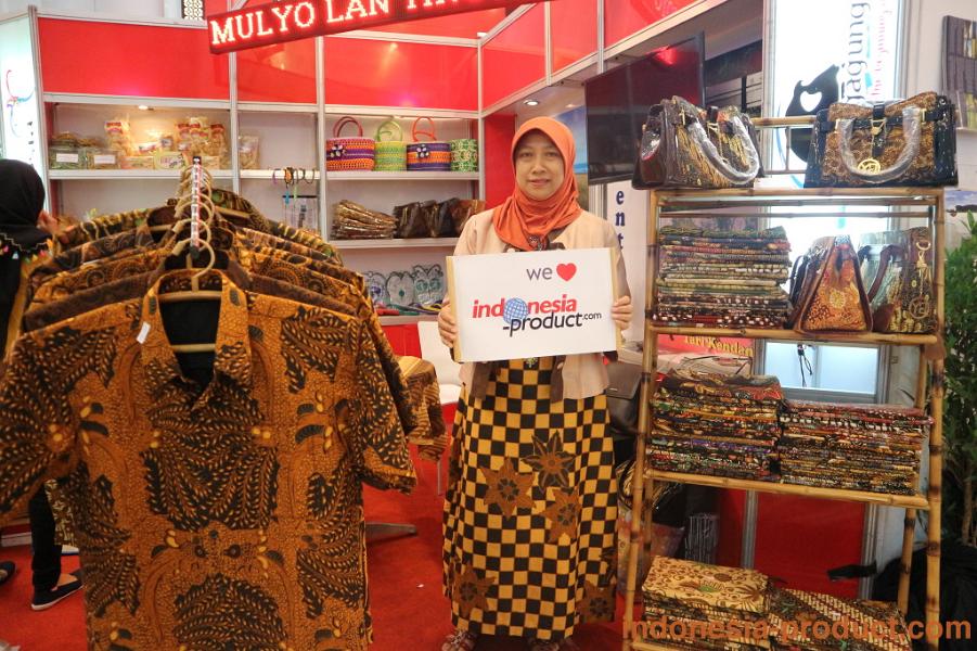 Gayatri-indonesian-batik-collection