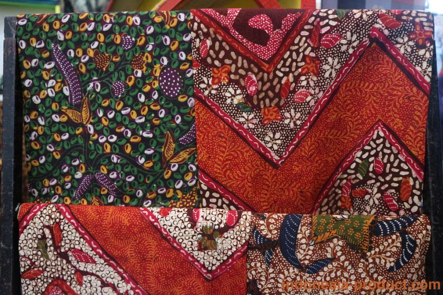 Peri-kecil-maduranese-motifs
