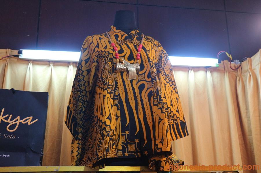 Rizkya-Batik-Solo-handprinted-batik