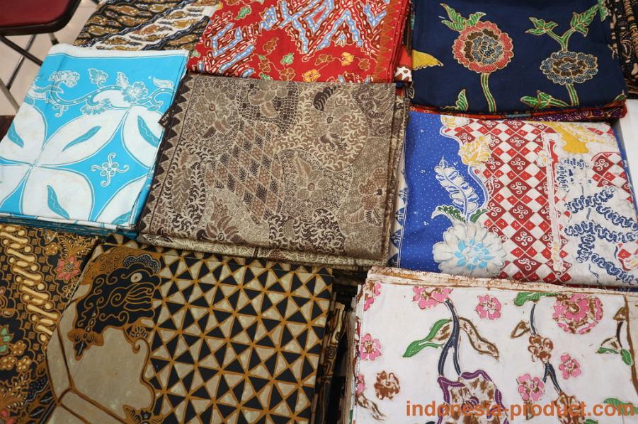 Wulanik-Batik-Fabric