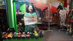indonesia-traditional-etnic-handmade-shoes-slippers-01