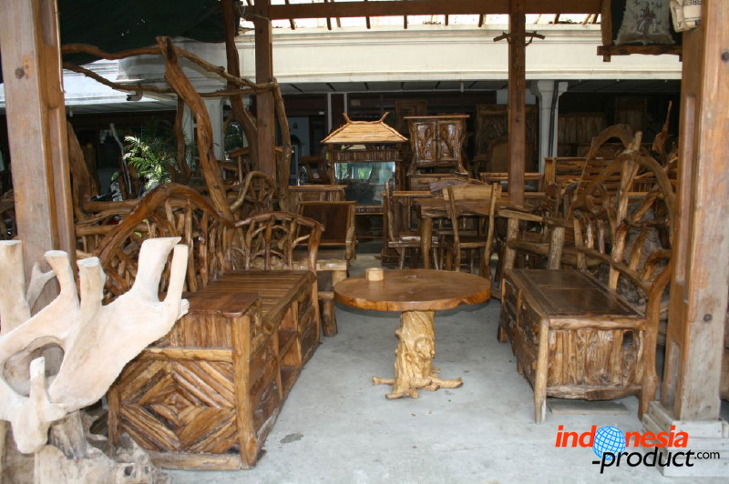 antique-furniture-22.jpg