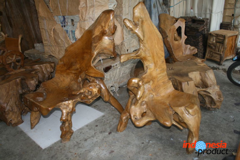 antique-furniture-25.jpg