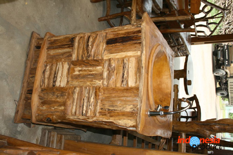 antique-furniture-50.jpg