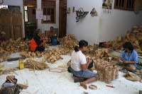 bamboo-handicraft-t_1f8b0ff