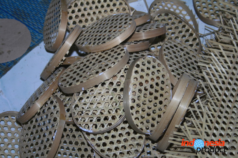bamboo-handicraft-t_1f8b104.jpg