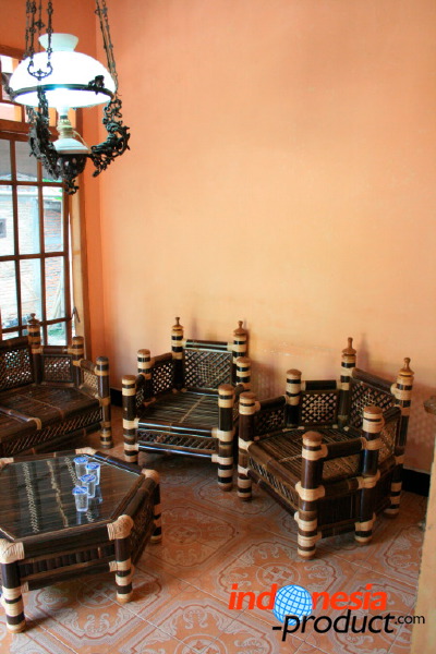 bamboo-handicraft-t_1f8b107.jpg