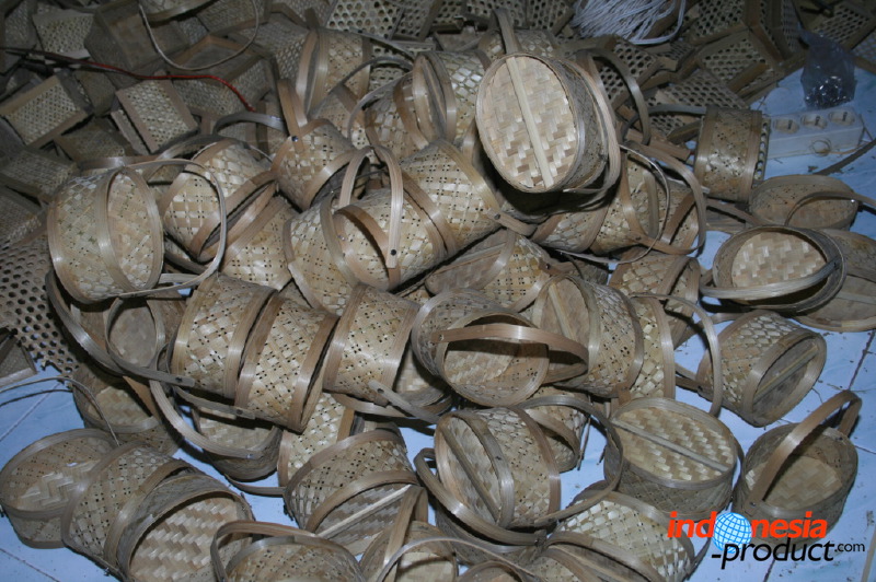 bamboo-handicraft-t_1f8b124.jpg