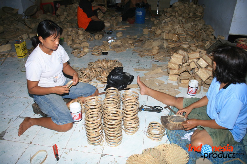 bamboo-handicraft-t_1f8b13e.jpg