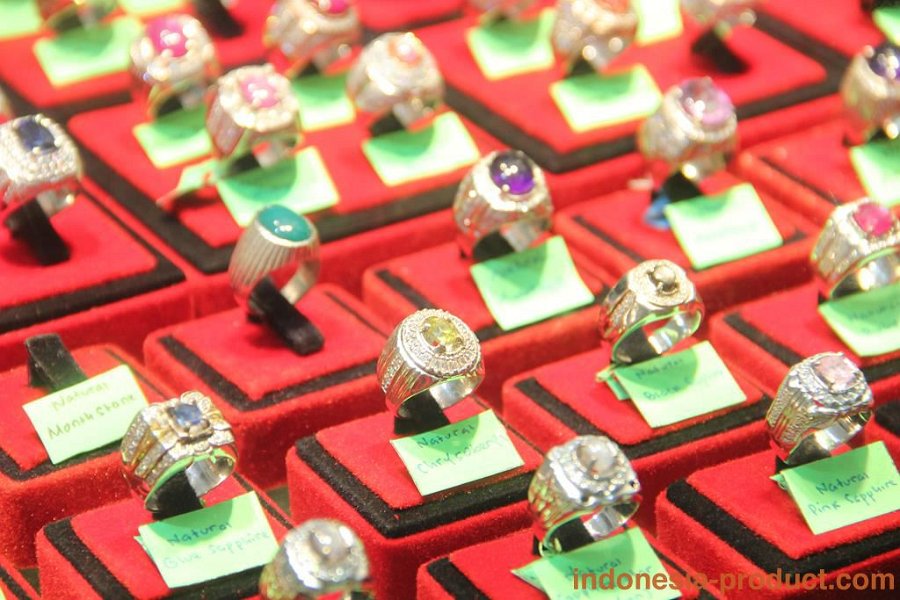 8-gem-stone-surabaya-3