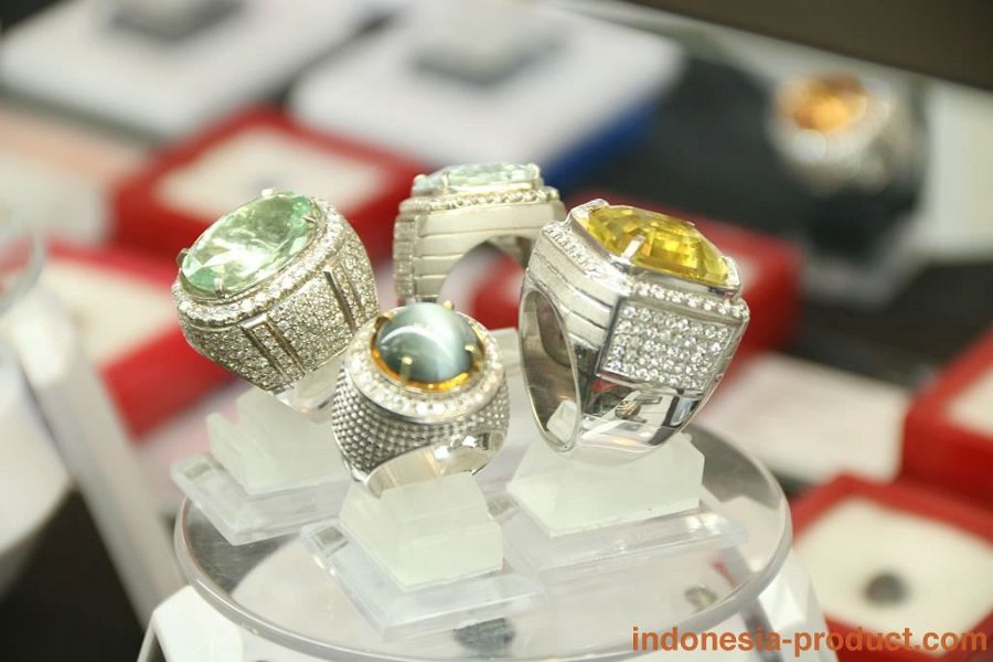 ausyar-jewellery-surabaya-11