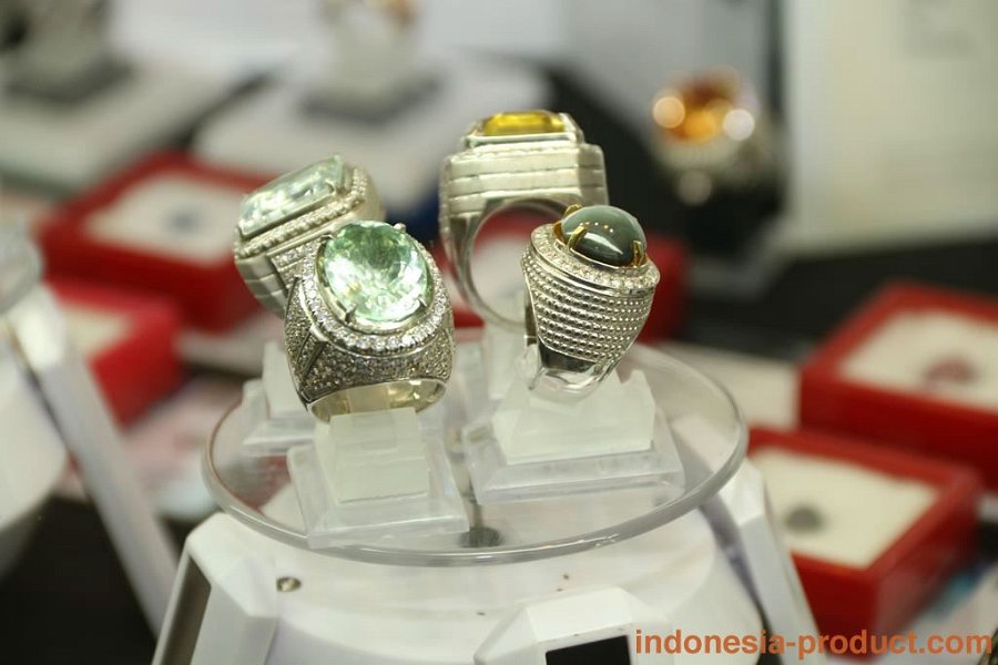 ausyar-jewellery-surabaya-12