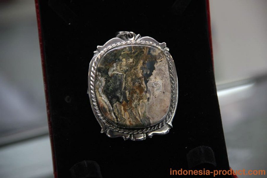bandar-batu-bergambar-surabaya-3