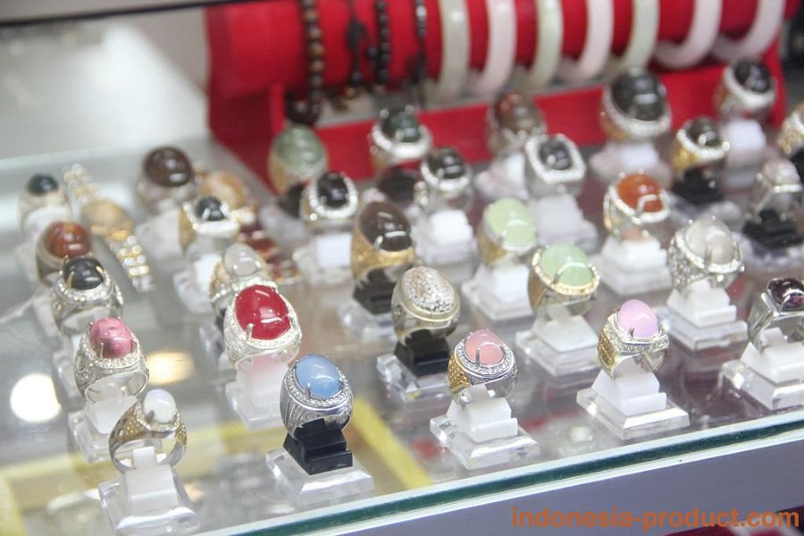 christ-jaya-gemstone-surabaya-2