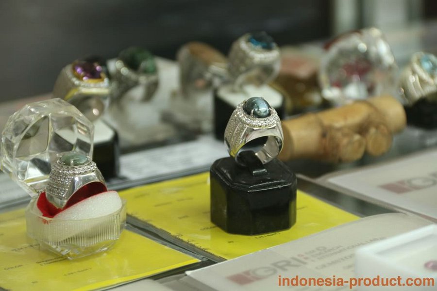 cin-jaya-gemstone-surabaya-3