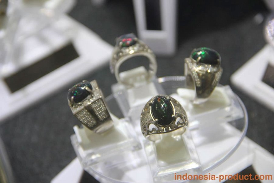 erich-gemstone-surabaya-2