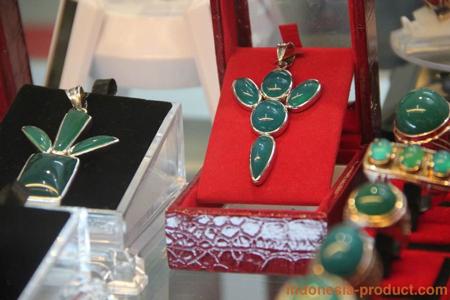 the-stone-age-bacan-surabaya-4