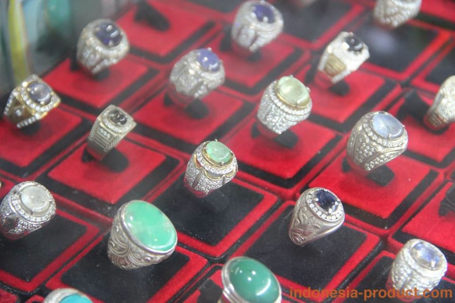 wahyu-gemstone-surabaya-2
