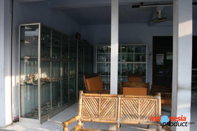 brass-handicraft-jombang-05.jpg