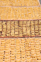 crackers-village-03