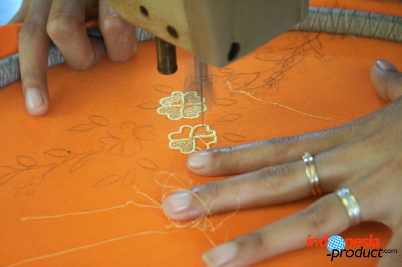 the-art-of-embroide_1f83acc.jpg