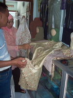 embroidery-crafts-b_1f86aab