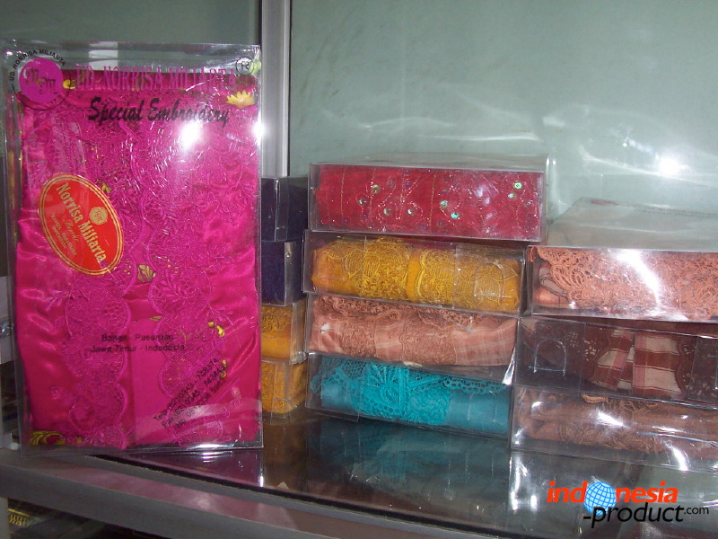embroidery-crafts-b_1f86abe.jpg