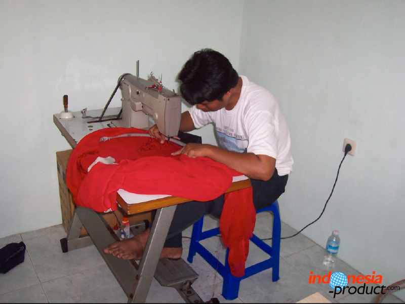 embroidery-crafts-b_1f86ac0.jpg