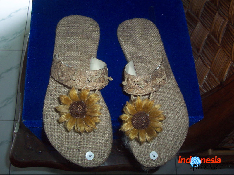 embroidery-crafts-b_1f86ac9.jpg