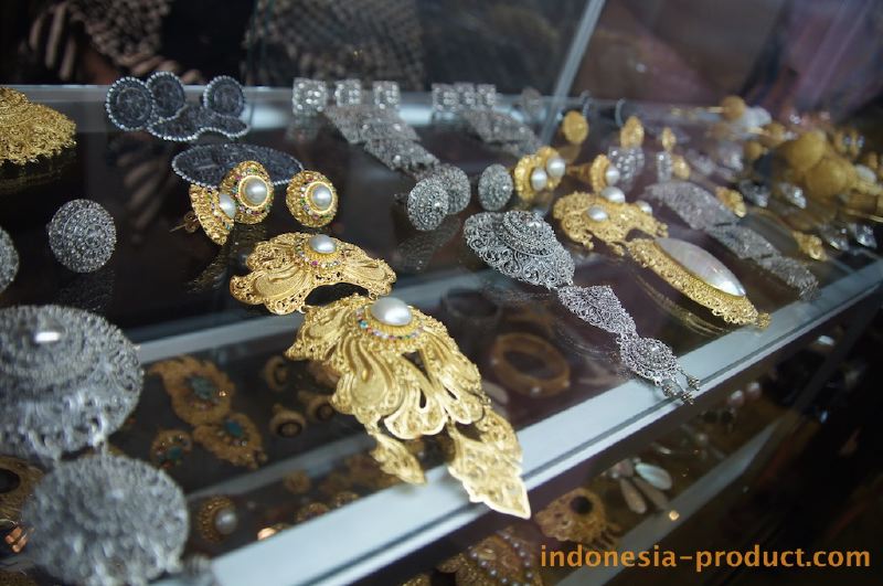 dewi-furtuna-craft4.jpg