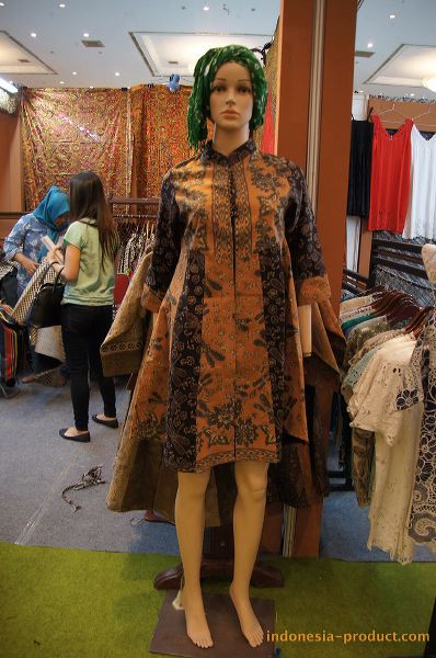 roona-batik4.jpg
